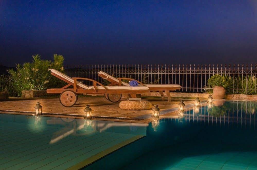Sounio Villa พีเรียส ภายนอก รูปภาพ